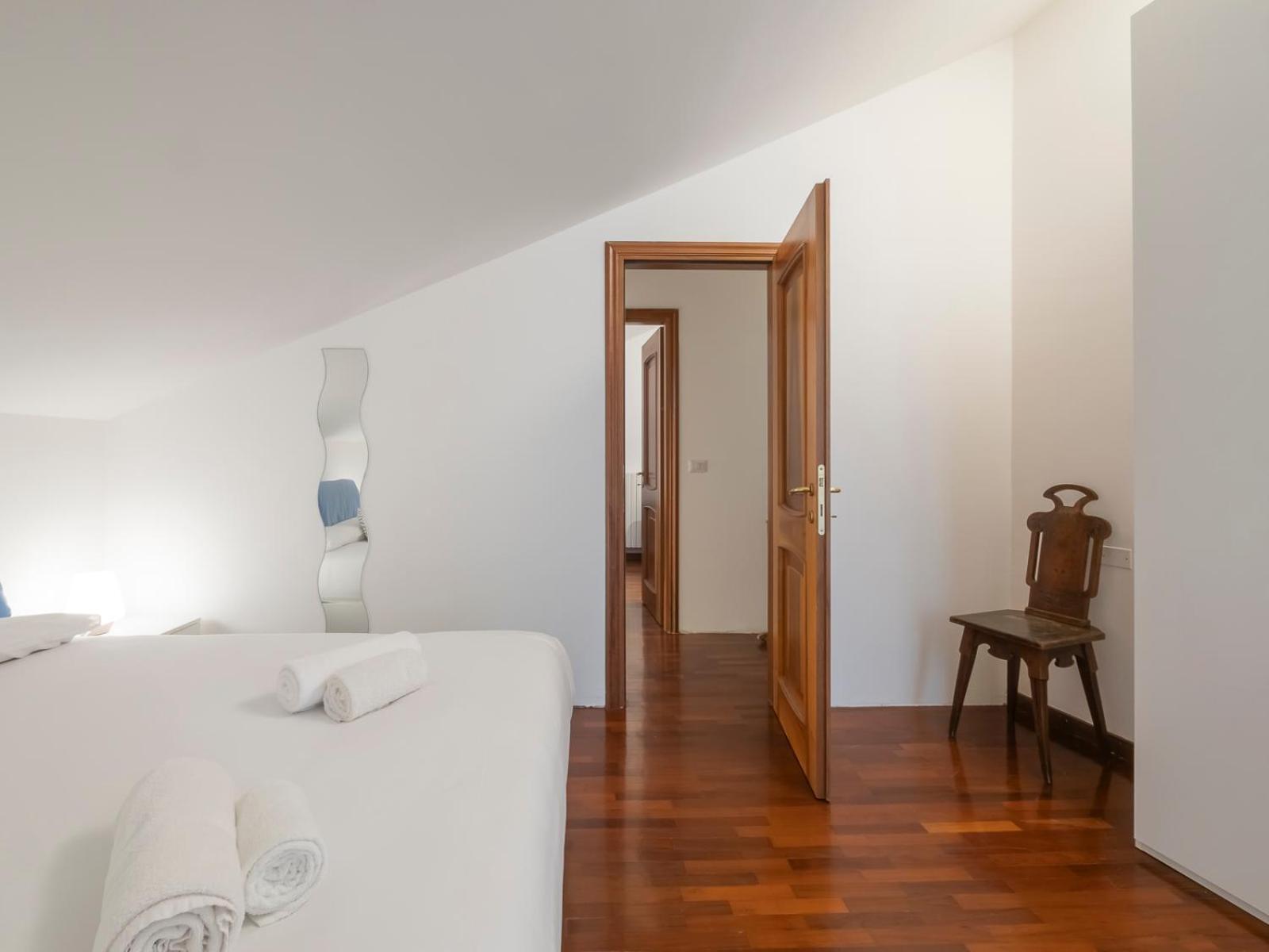 B&B La Ringhiera - Meda 43 Milaan Buitenkant foto