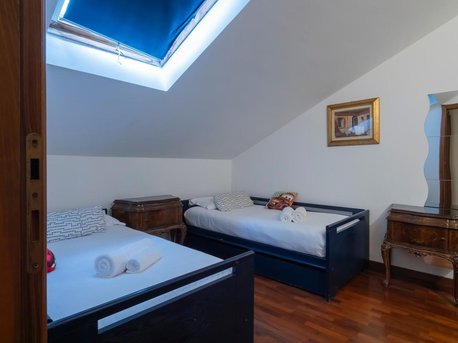 B&B La Ringhiera - Meda 43 Milaan Buitenkant foto