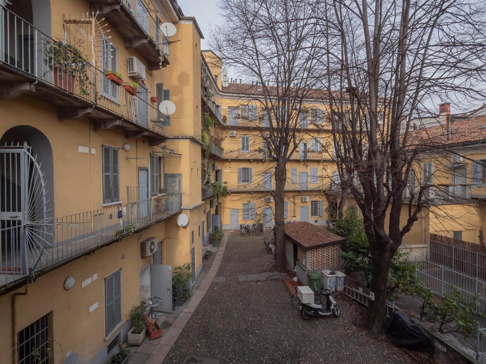B&B La Ringhiera - Meda 43 Milaan Buitenkant foto